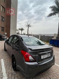 نيسان فيرسا